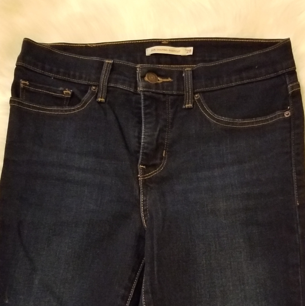 ๐๏ธ๐๏ธ NWOT LEVI'S SHAPING BOOTCUT JEANS ๐ฆ - Picture 4 of 6